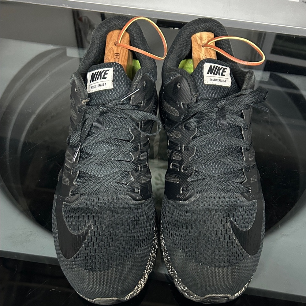 Nike Black Excellerate 4 Air Max Sneakers 🔥